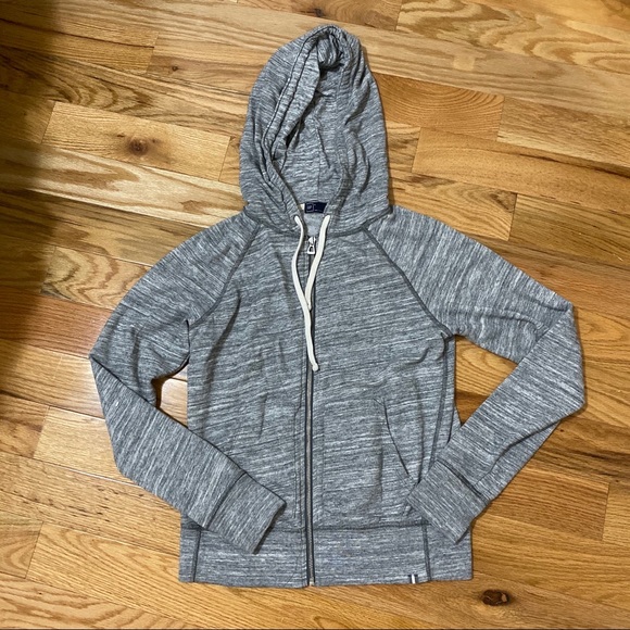 Women’s gap hoodie small